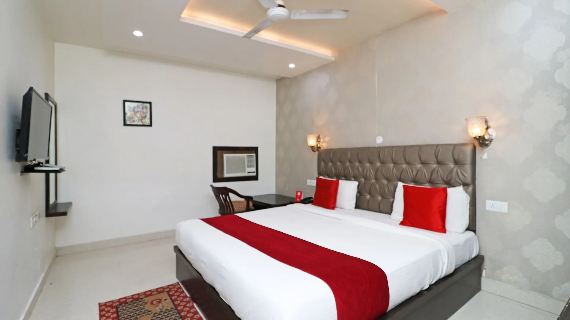Oyo 9993 Hotel Idea Inn Agra   Agra (Uttar Pradesh)