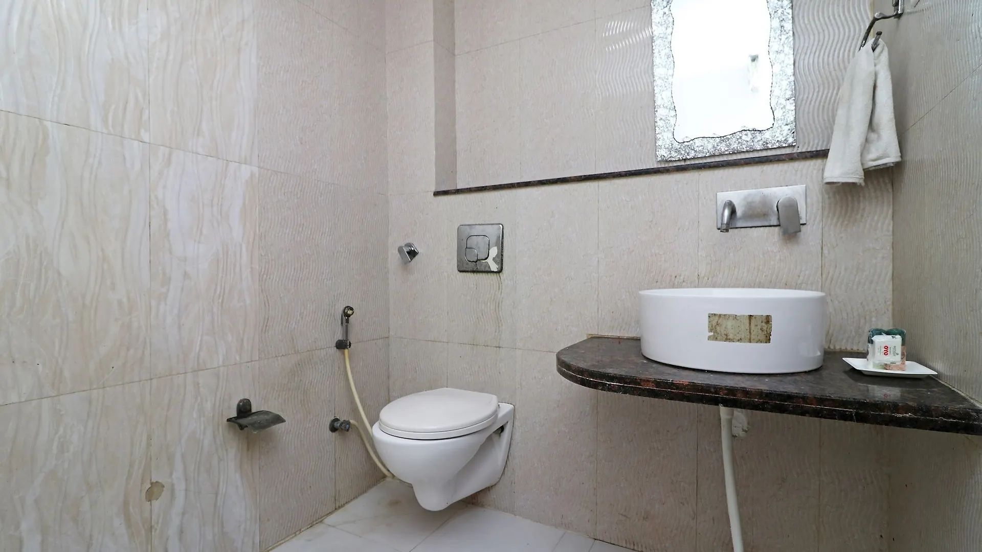 Oyo 9993 Hotel Idea Inn Agra  India